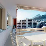 Apartament Skyline 307 *